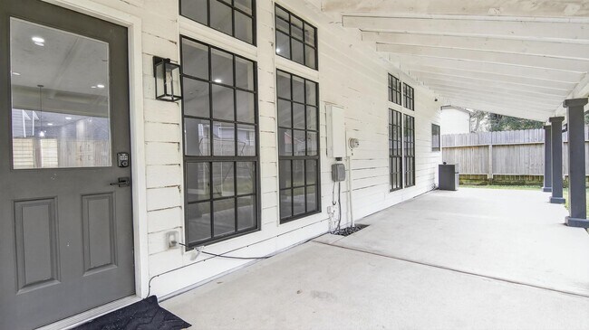 Building Photo - 4935 Otter Peak Dr