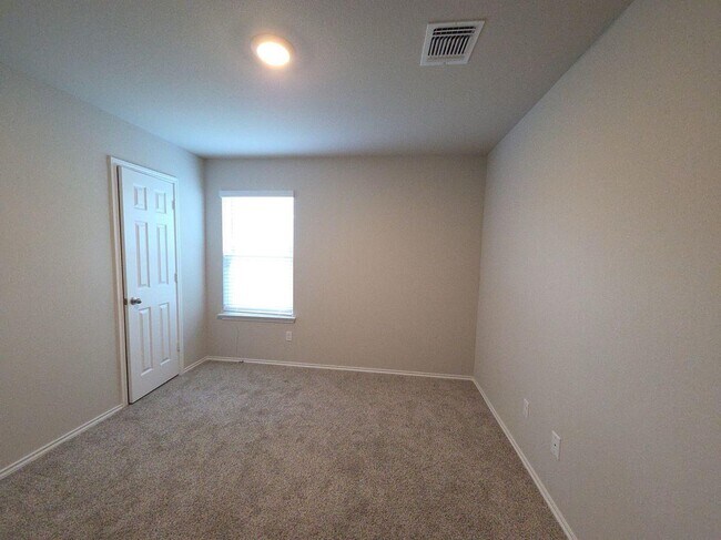 Building Photo - 7005 Luella Dr