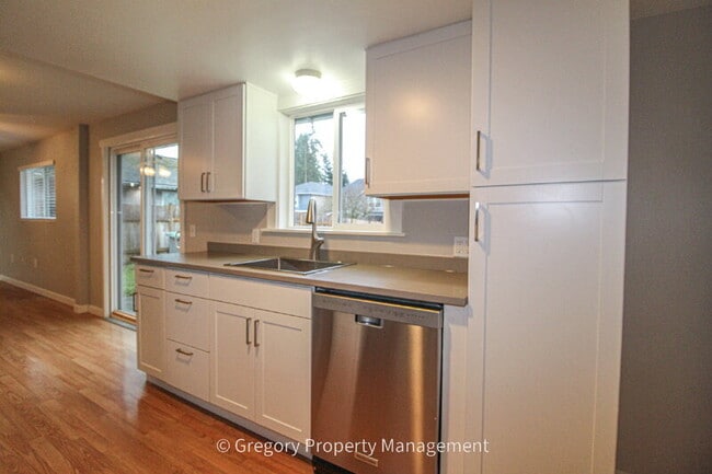 Building Photo - 19328 29th Ave SE