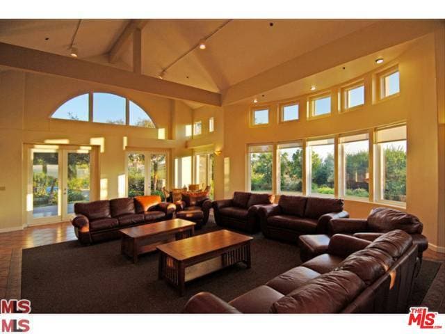 Building Photo - 16656 Cll Arbolada