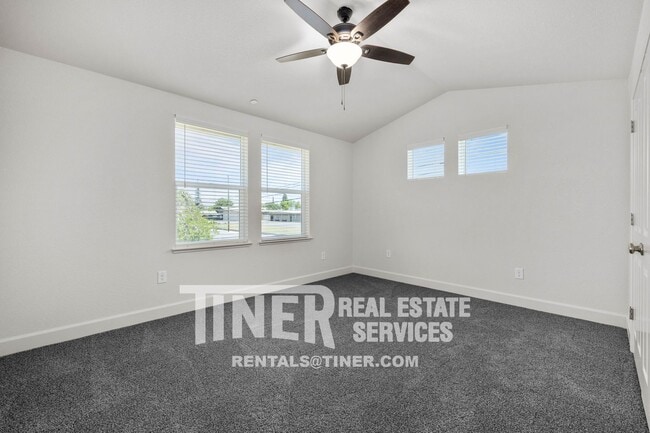 Building Photo - 1509 Bell St