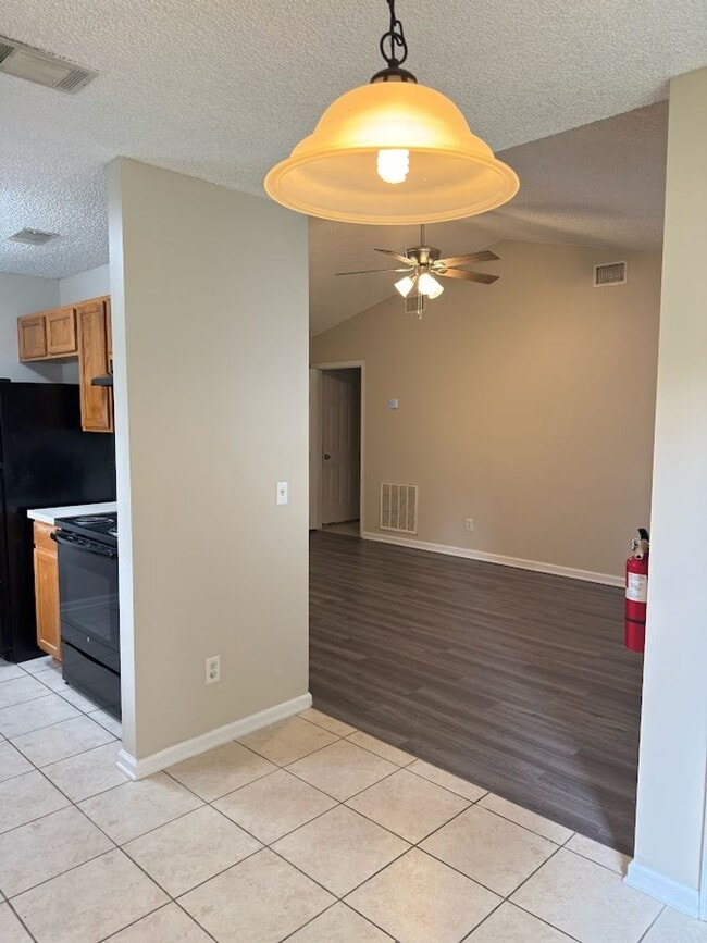 Building Photo - 119 Sapelo Dr