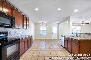 Building Photo - 11823 Silver Coins