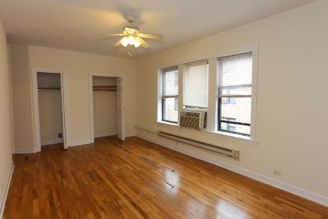 Building Photo - 3725.5 N Pine Grove Ave