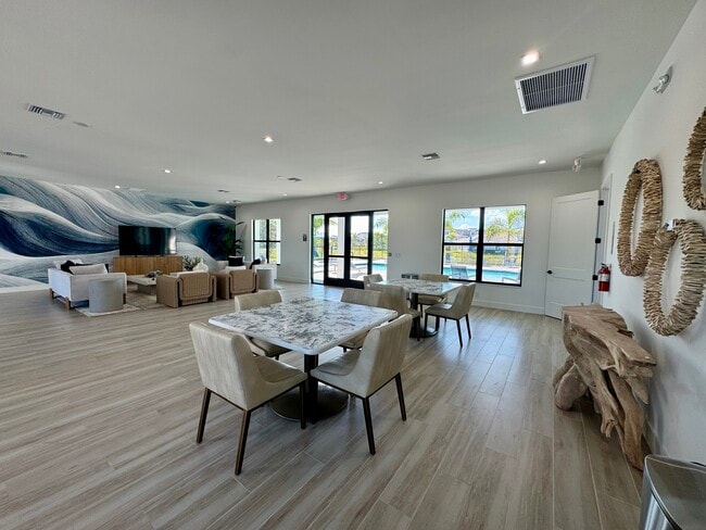 Building Photo - 13071 Georges Cay Pl