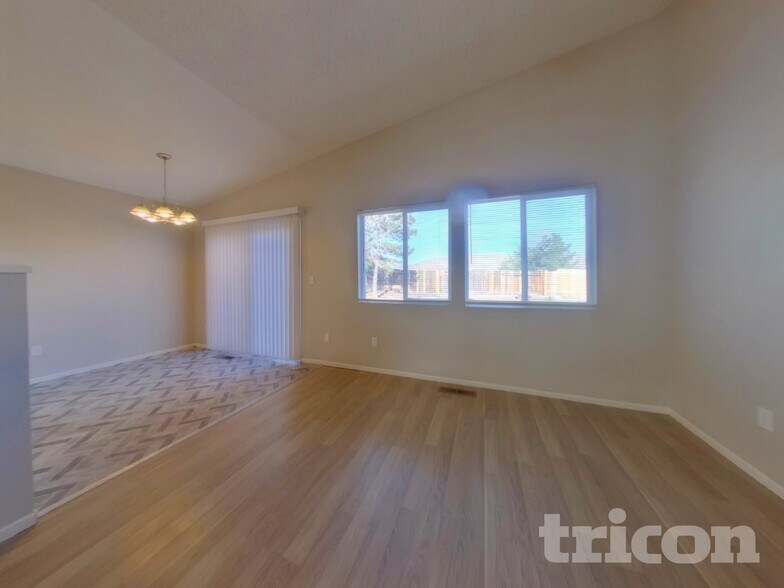 Building Photo - 8475 Sopwith Blvd