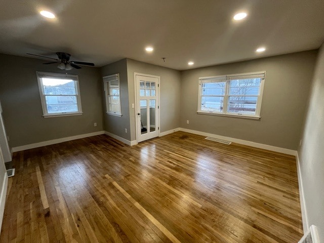 Building Photo - 1311 Court Ln