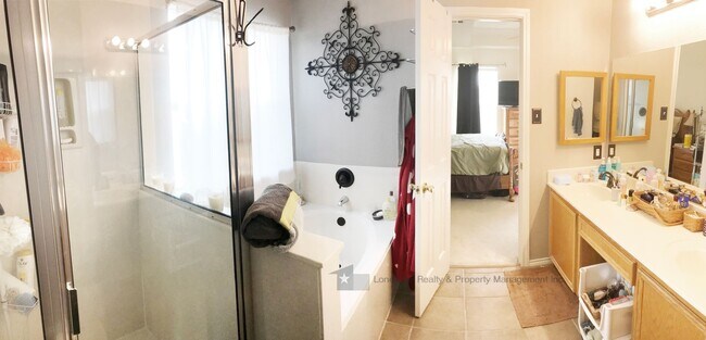 Building Photo - 4-Bedroom House for Rent in Harker Heights