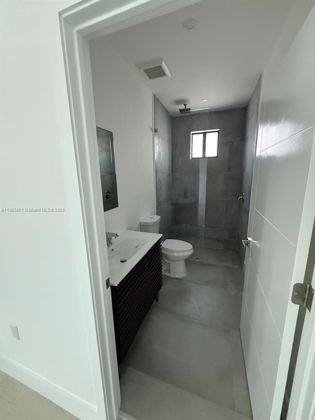Building Photo - 2242 NW 99th Terrace