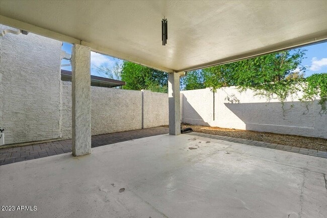 Building Photo - 7755 E Thomas Rd