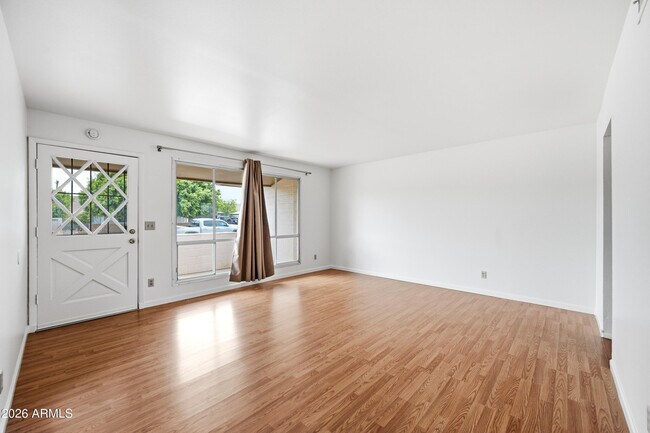 Building Photo - 1234 E Riviera Dr