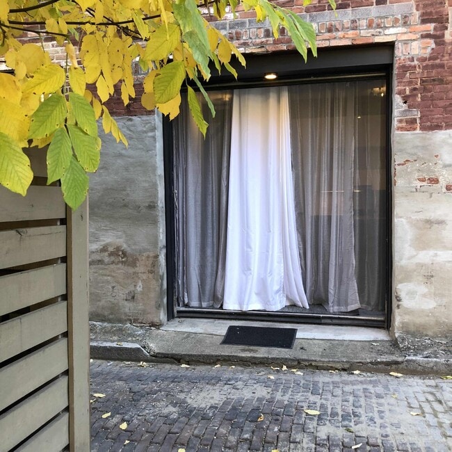 Building Photo - 1429 Elm St