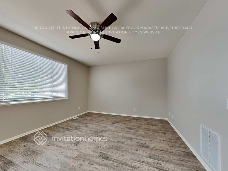 Building Photo - 1828 Silver Meadow Cir