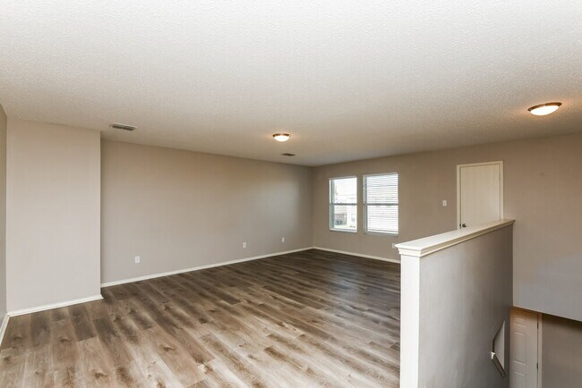 Building Photo - 509 Brasenose St