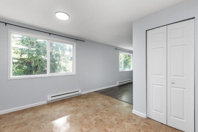 Building Photo - 5199