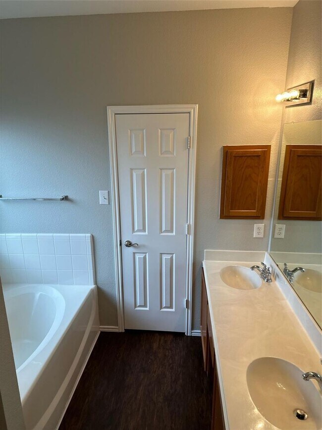 Building Photo - Great Home in Keller ISD