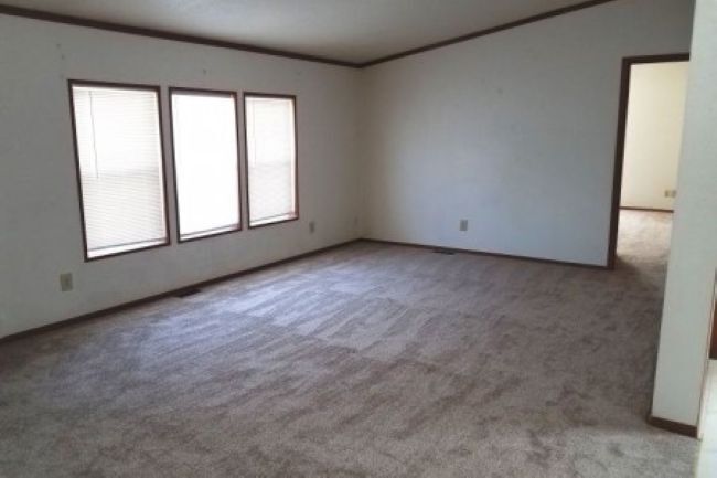 Building Photo - 3831 Plains Dr