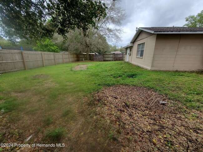 Building Photo - 27334 Dale Ave