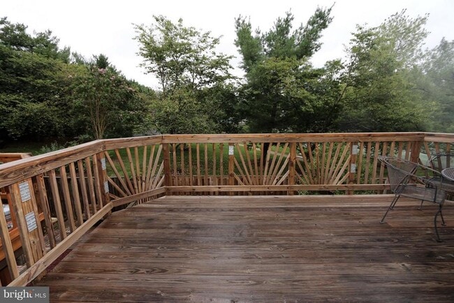 Building Photo - 203 Autumn Flower Ln