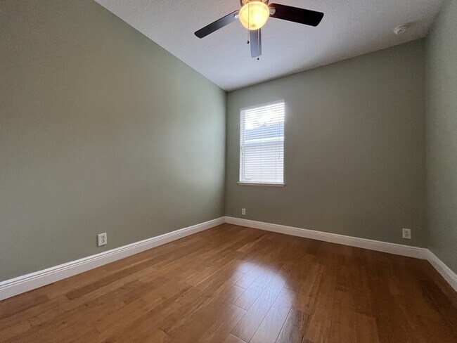 Building Photo - 2825 Whistlewood Dr