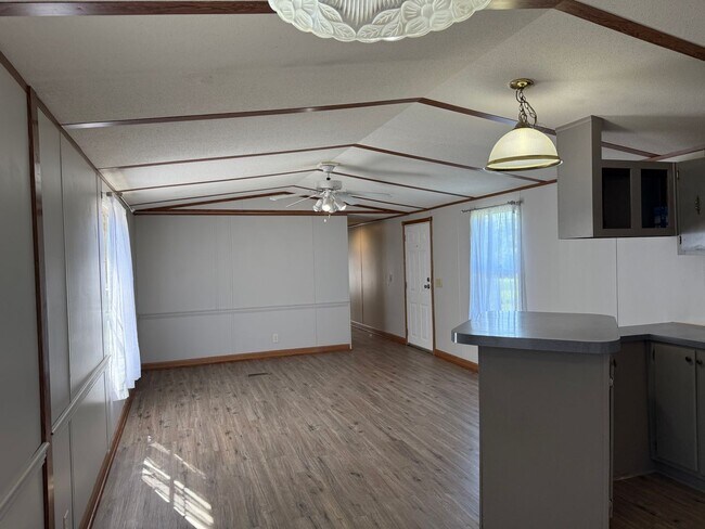 Building Photo - Charming Rural Home with Large Yard & Storage