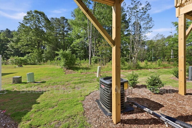 Building Photo - 3606 Elm Grv Ln