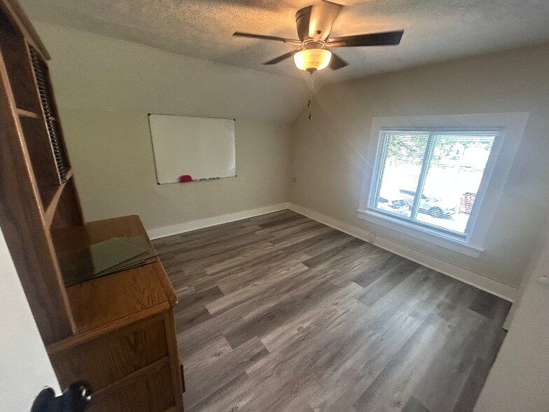 Building Photo - 4055 Skiff St