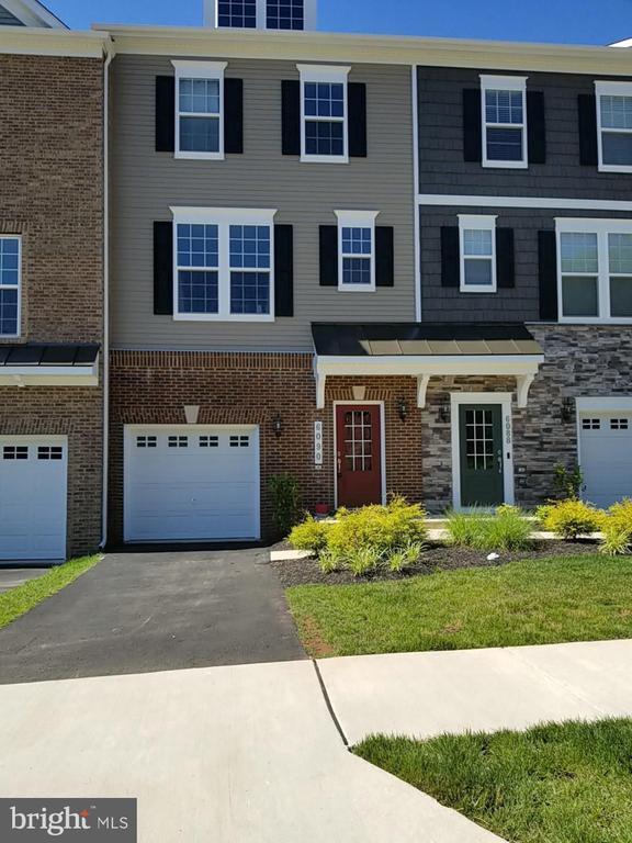 Building Photo - 6090 Camerons Ferry Dr