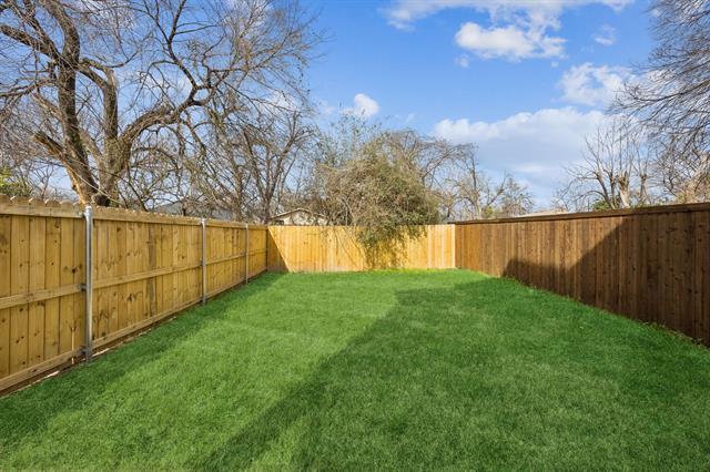 Building Photo - 3703 York St