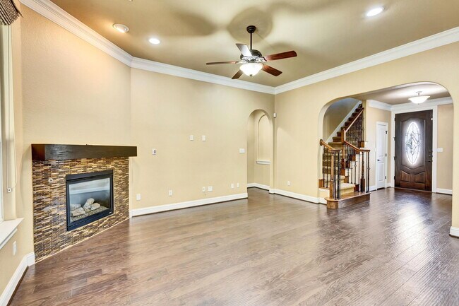 Building Photo - 12024 Versante Cir