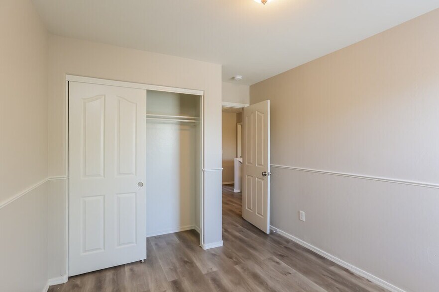 Building Photo - 4013 W Park St