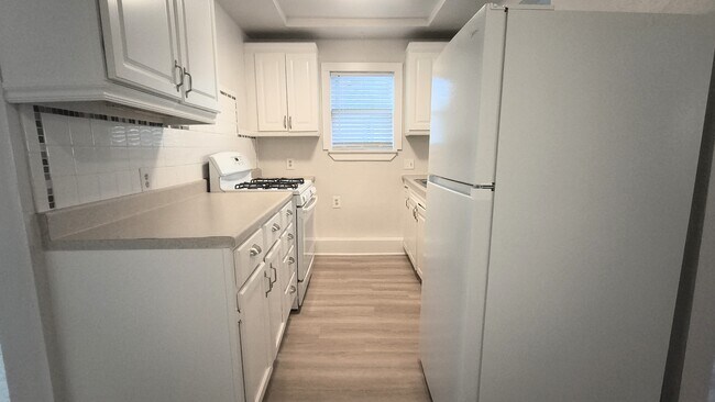 Building Photo - 1704 NW 41st St