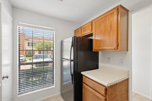 Building Photo - 204 Samuel Blvd