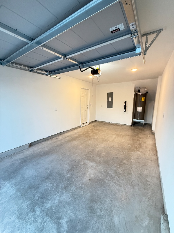 Building Photo - 44 W Farley Dr