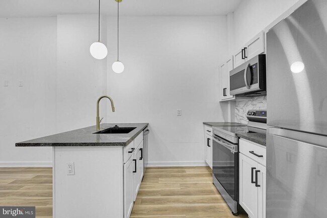 Building Photo - 1415 Locust St