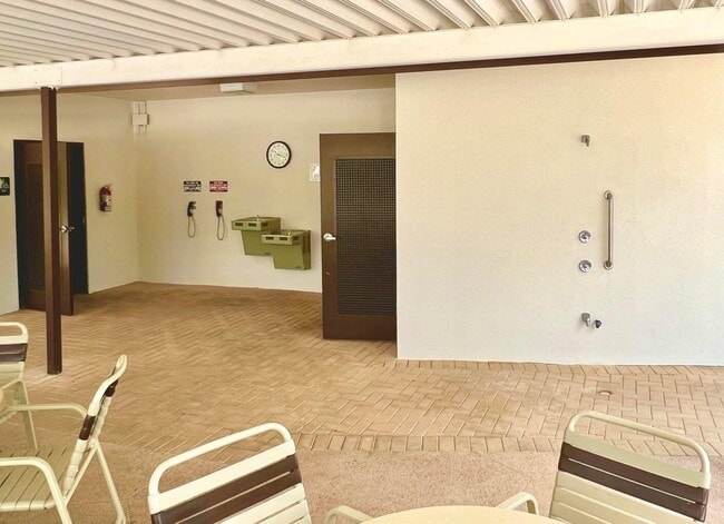 Building Photo - 273 Mansfield G