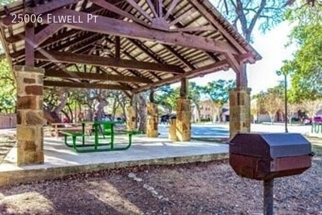 Building Photo - 25006 Elwell Point
