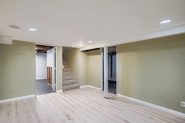 Building Photo - 837 Bidwell St