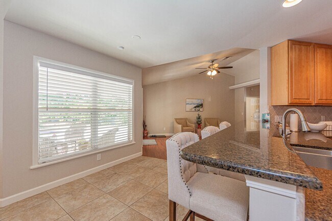 Building Photo - 2225 Silver Sands Ct