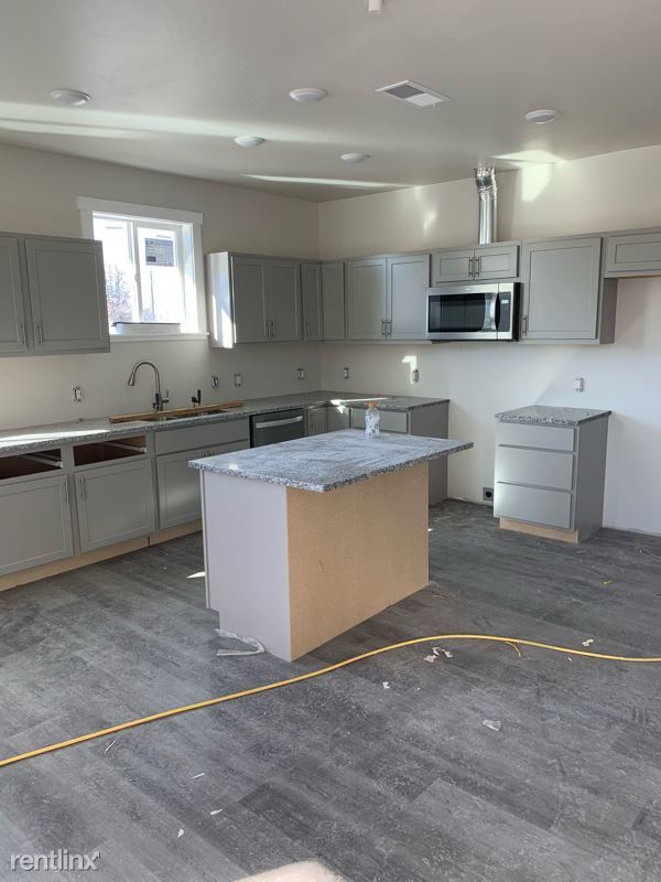 Building Photo - 2 br, 2 bath House - 509 Borah Ave west