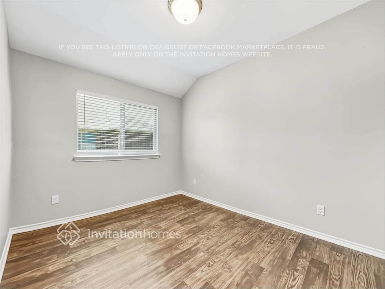 Building Photo - 413 Windridge Dr
