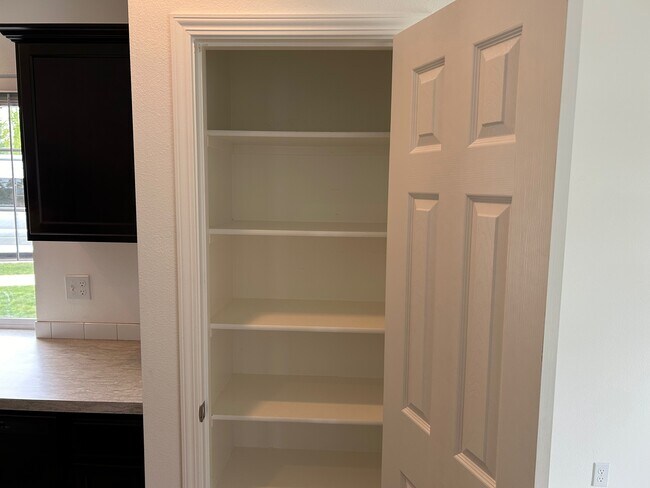 Building Photo - 11416 W Colorado River St