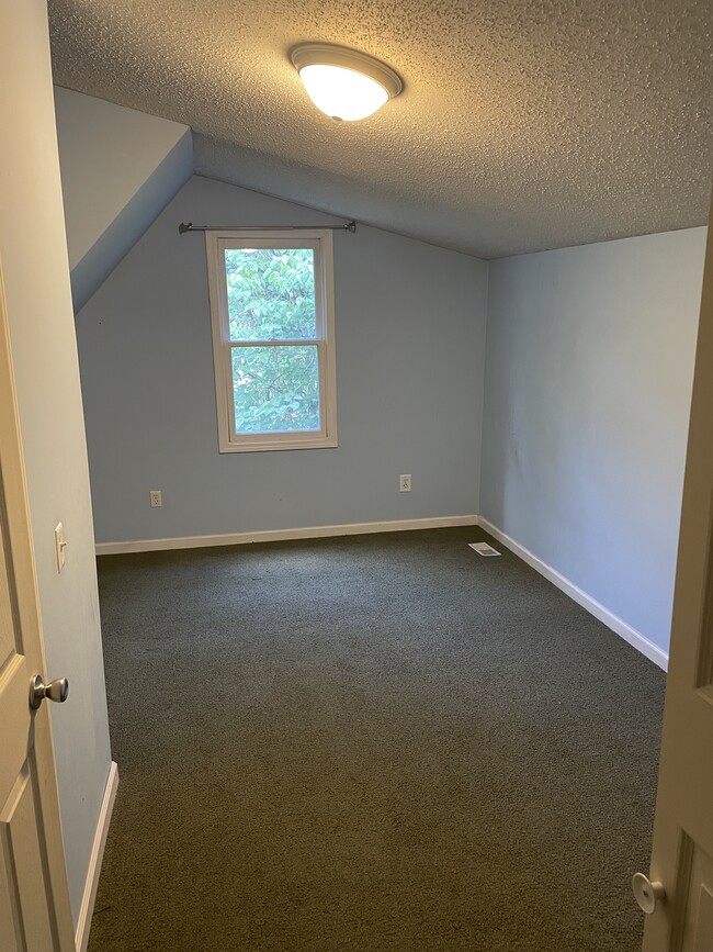Building Photo - 1241 Nassau St
