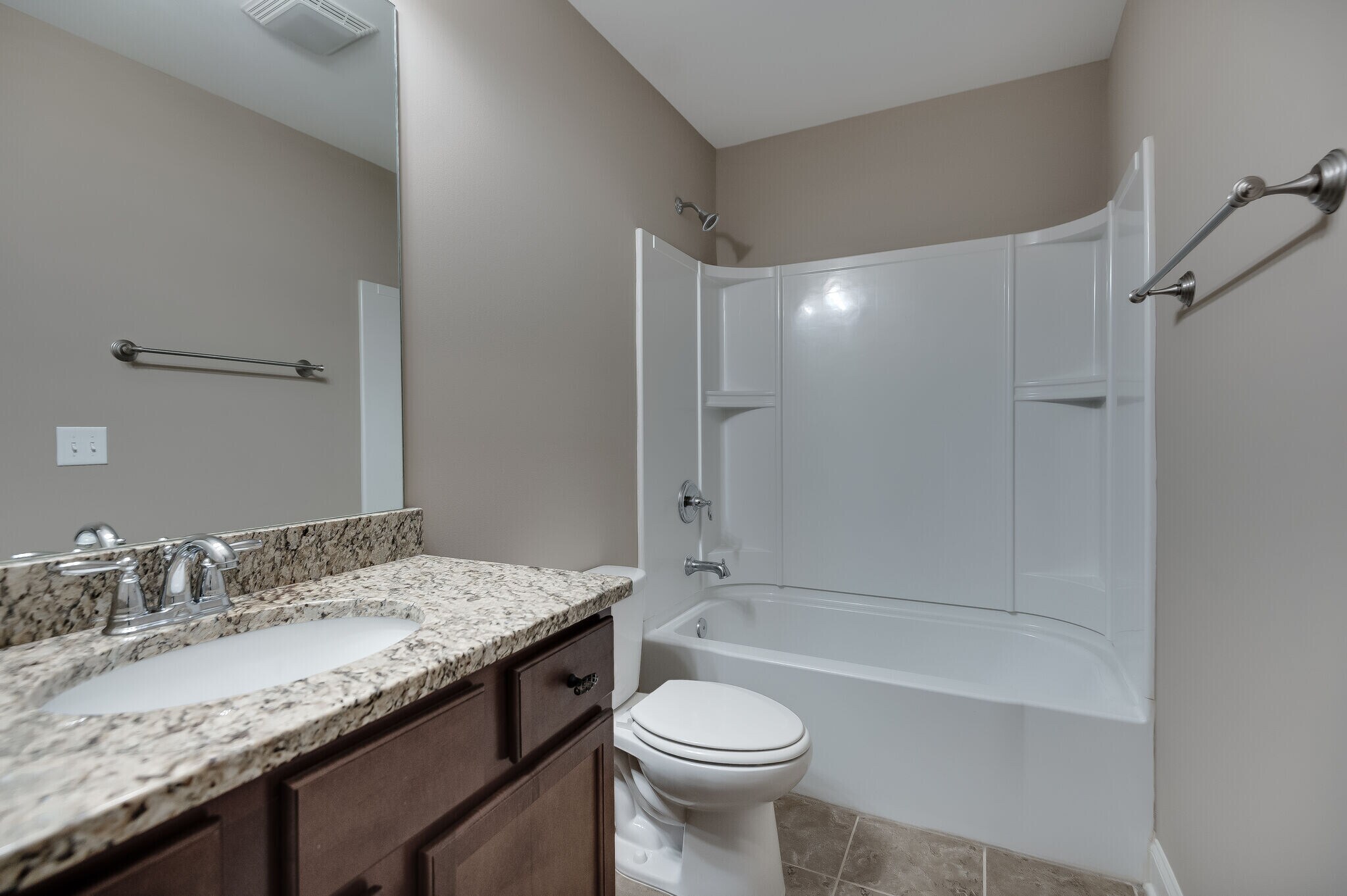 Building Photo - 104 Ambassador Private Cir