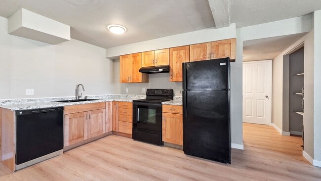 Building Photo - 13959 SE 173rd Pl