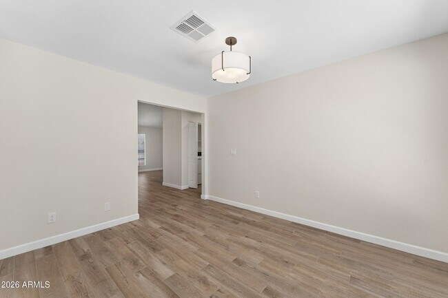 Building Photo - 7214 W Sierra Vista Dr