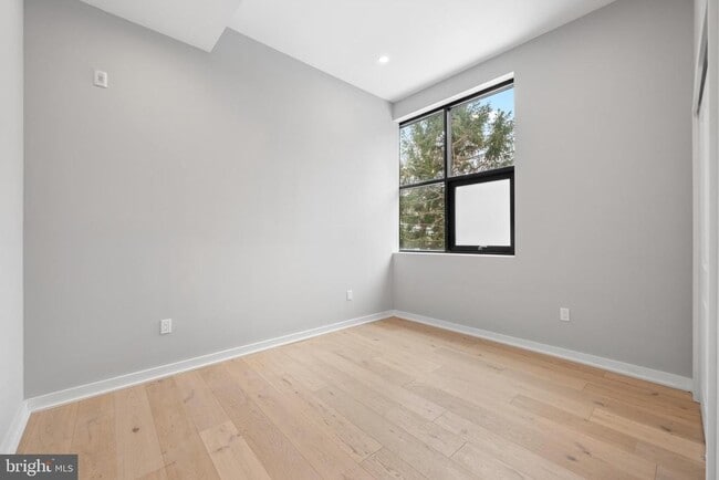 Building Photo - 36 N Narberth Ave