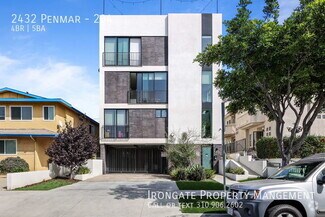 Building Photo - 2432 Penmar-204