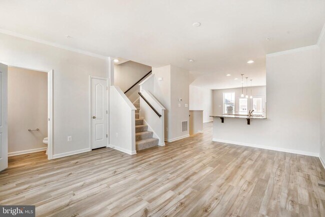 Building Photo - 5892 Bella Marie Wy