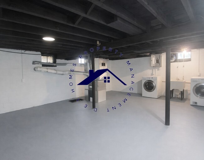 Building Photo - 8547 Meyers Rd